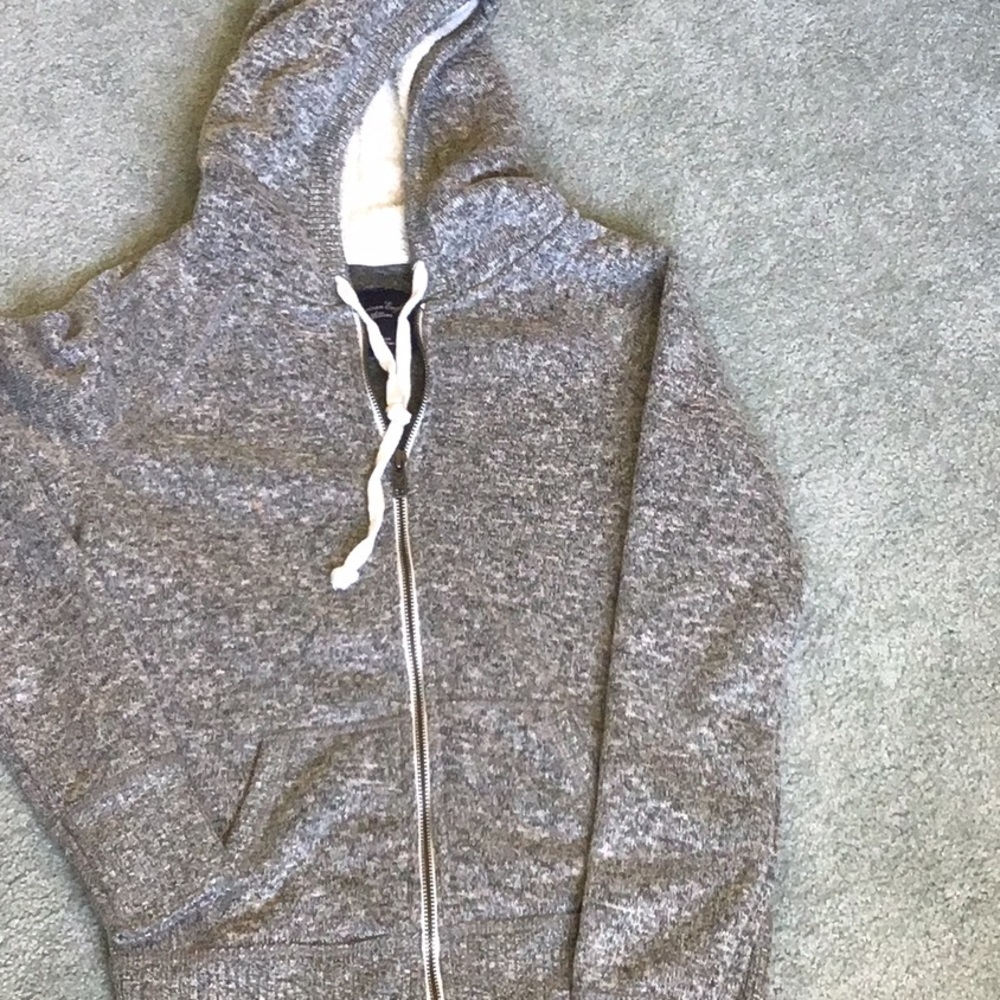 Women’s hooded sweater